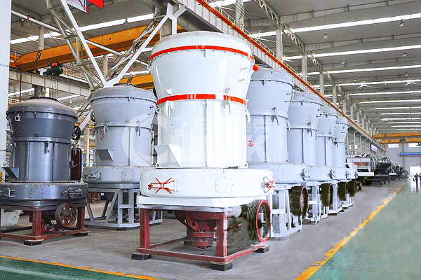 不同型號(hào)的雷蒙磨粉機(jī) 不同型號(hào)的雷蒙磨粉機(jī)